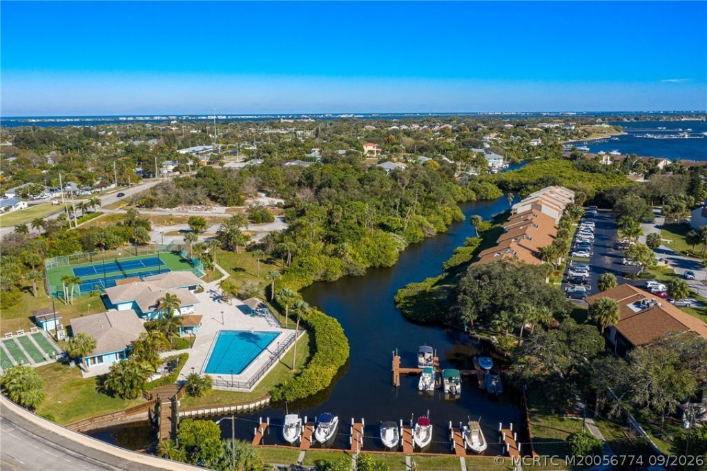 1585 NE Beacon Drive , Unit 1107, Jensen Beach, FL 34957 Photo