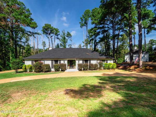 103 Carriage Lane, Madison, MS 39110