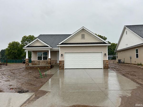 360 Peace Tree Village Drive, Unit 4, Rochester, IN 46975