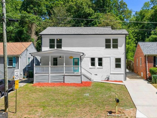 1689 Derry Avenue SW, Atlanta, GA 30310