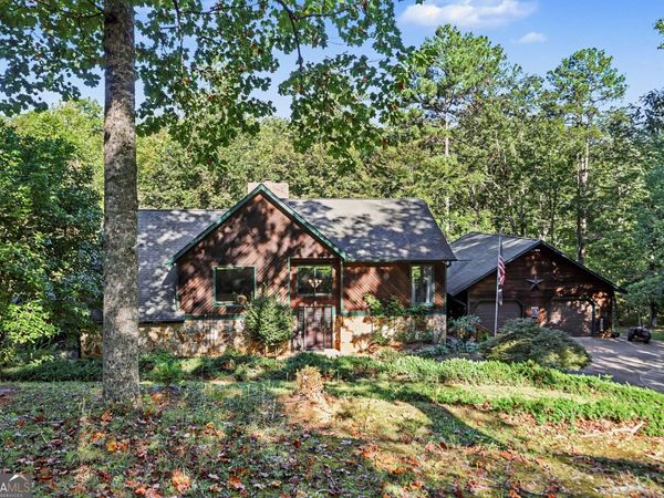 7121 Rand Drive, Douglasville, GA 30135