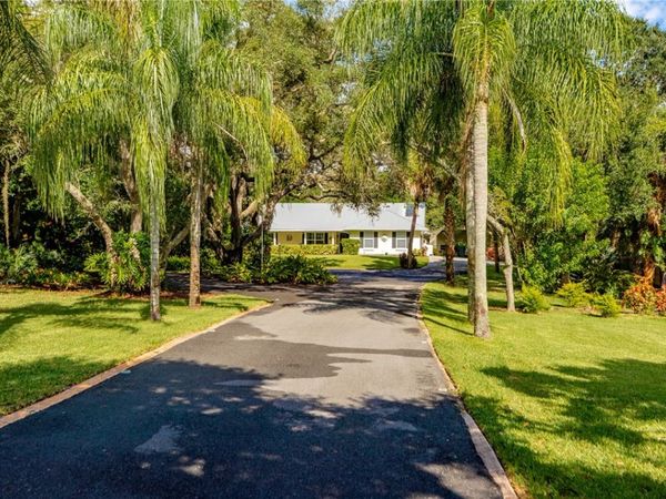 9791 Fleming Grant Road, Micco, FL 32976