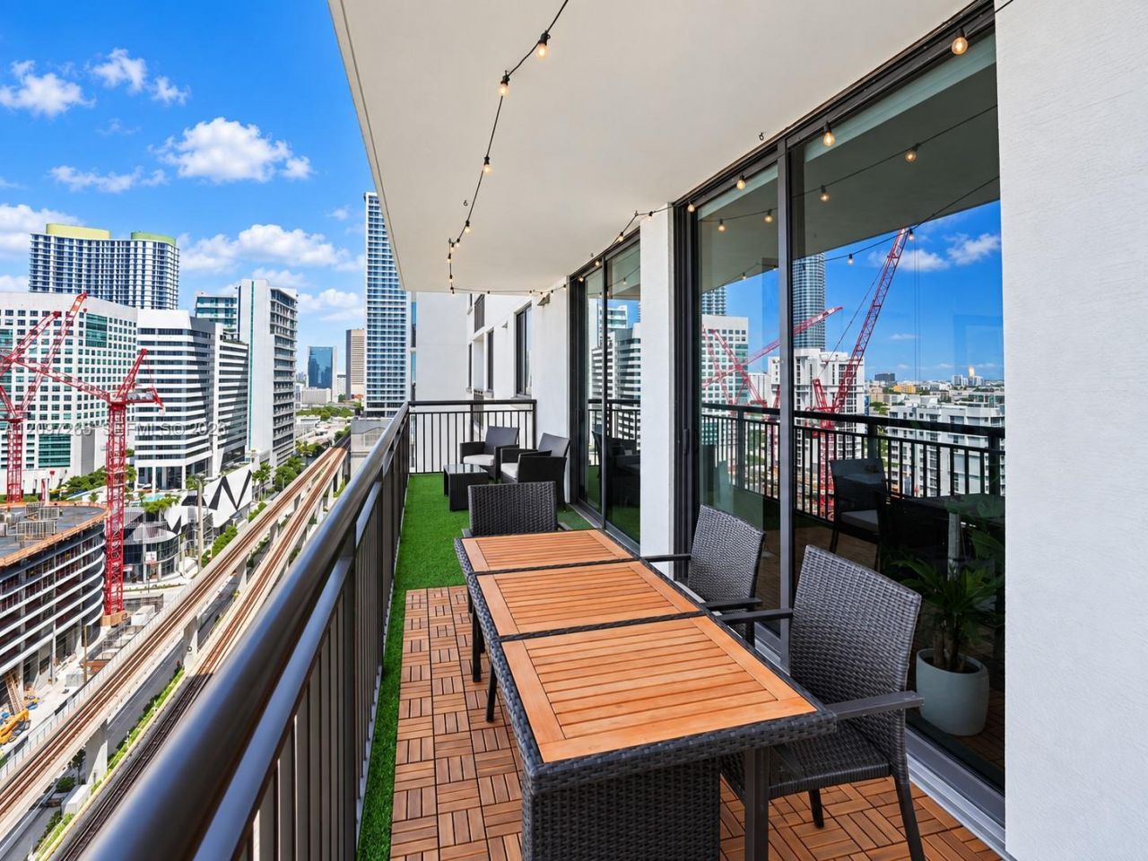 999 SW 1st Ave , Unit 1909, Miami, FL 33130 Photo