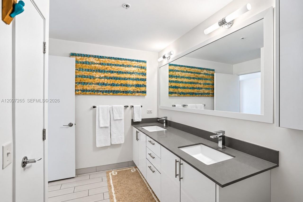 999 SW 1st Ave , Unit 1909, Miami, FL 33130 Photo