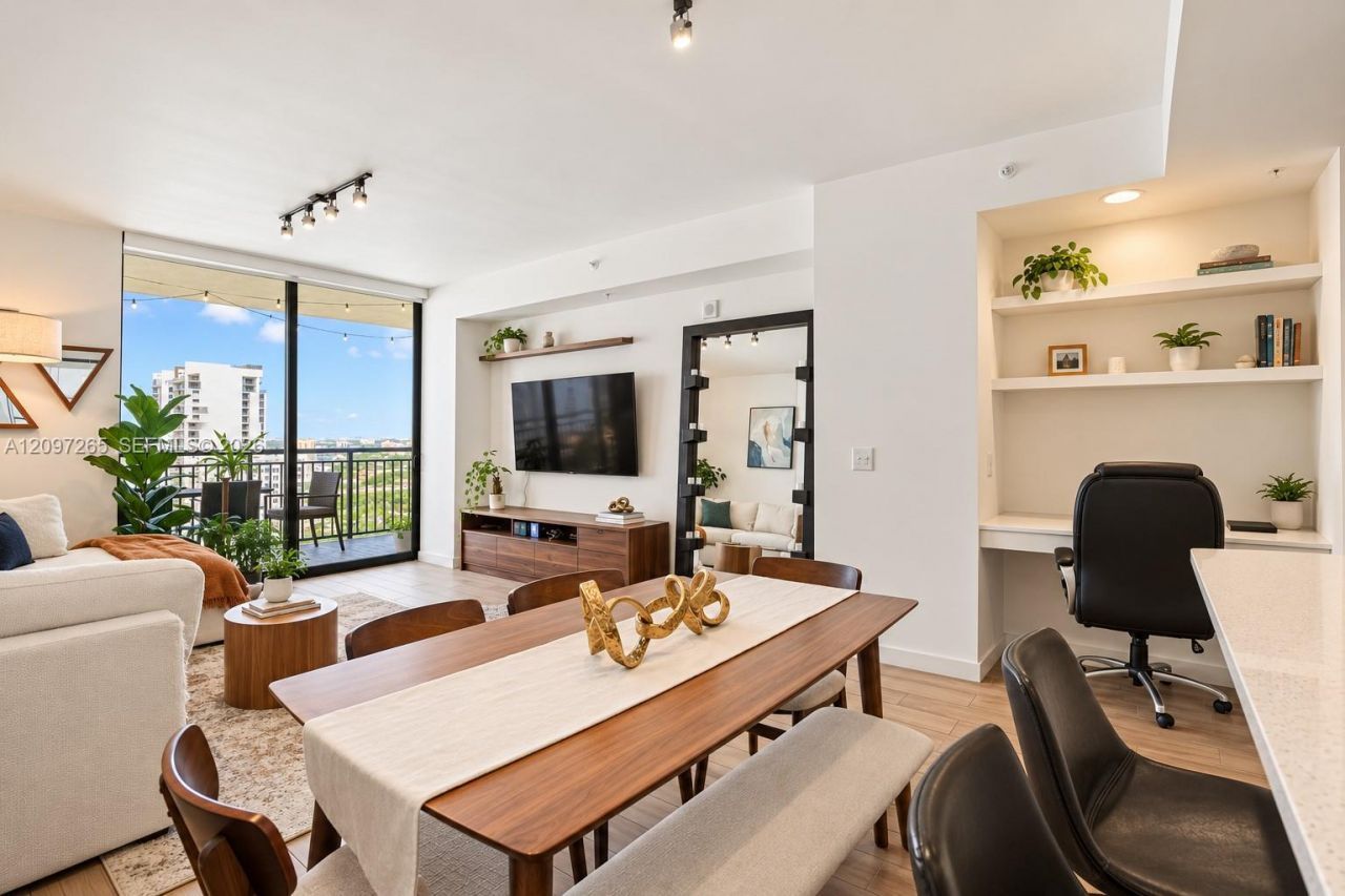 999 SW 1st Ave , Unit 1909, Miami, FL 33130 Photo