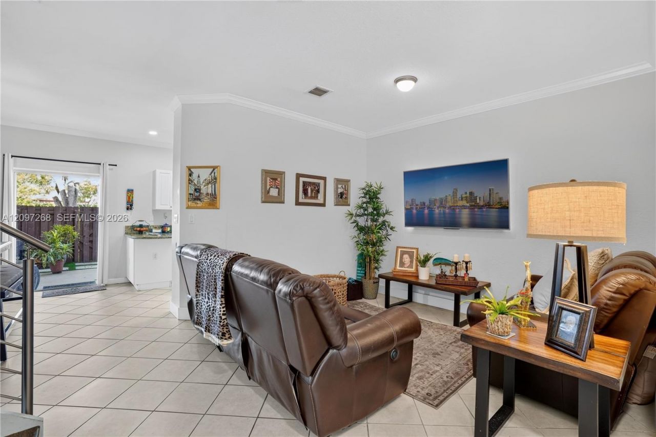 22018 SW 93rd Pl , Cutler Bay, FL 33190 Photo