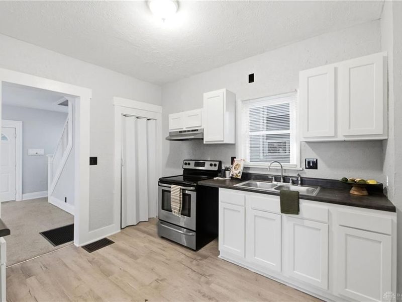 849 Creighton Avenue, Dayton, OH 45410 Photo 9