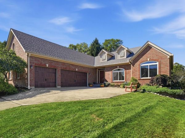 68 Bridgewater Drive, South Lebanon, OH 45065