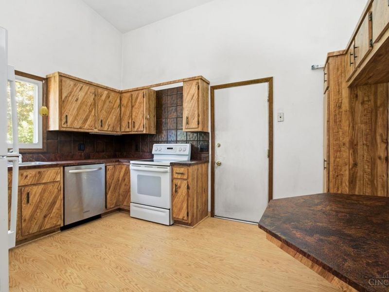 724 Shultz Drive, Hamilton, OH 45013 Photo 9