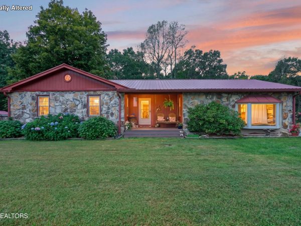 1093 Pomona Rd, Crossville, TN 38571