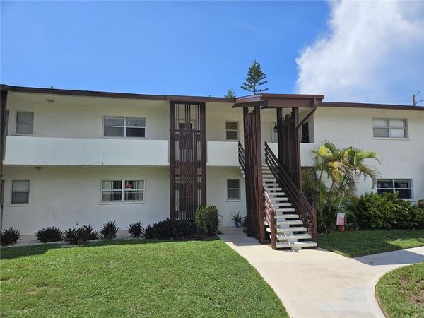 245 CENTER ROAD , Unit 211, VENICE, FL 34285