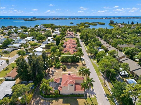 1740 ASSISI DRIVE , SARASOTA, FL 34231