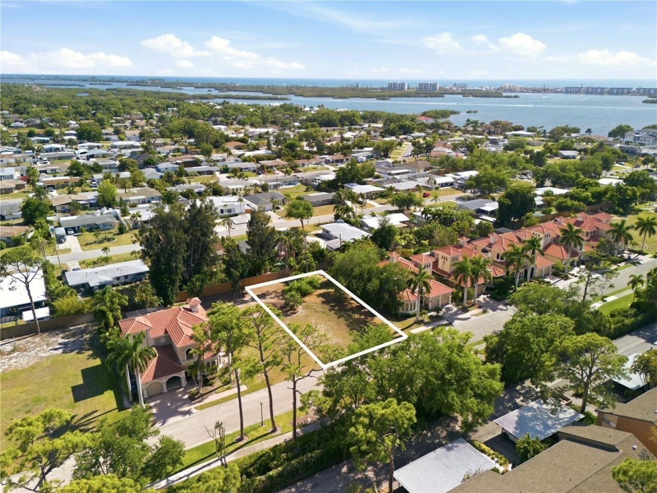 1740 Assisi Drive, Sarasota, FL 34231 Photo