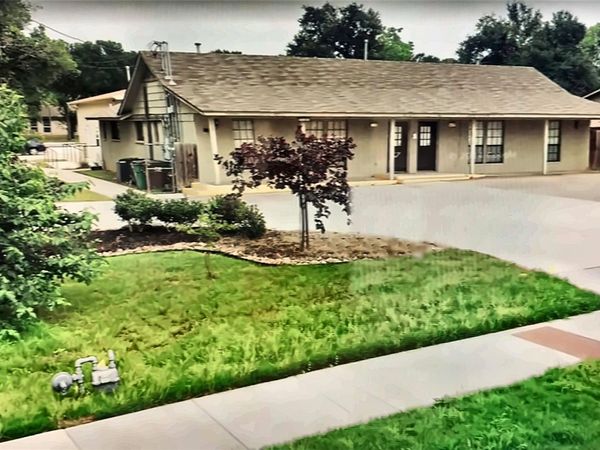 1201 S Mays ST, Round Rock, TX 78664