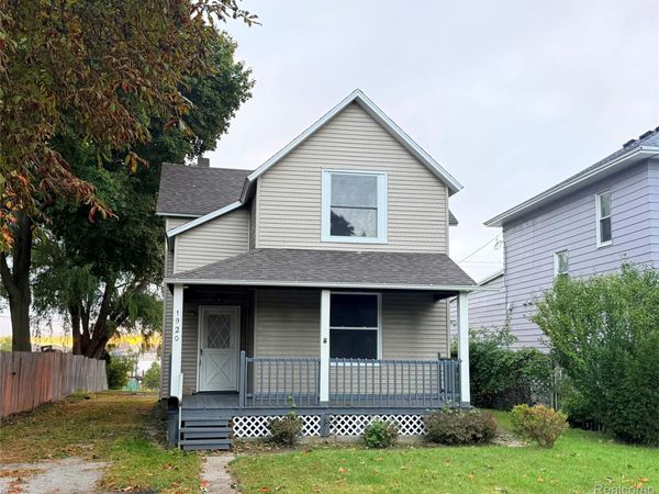1920 Military Street , Port Huron, Mi 48060