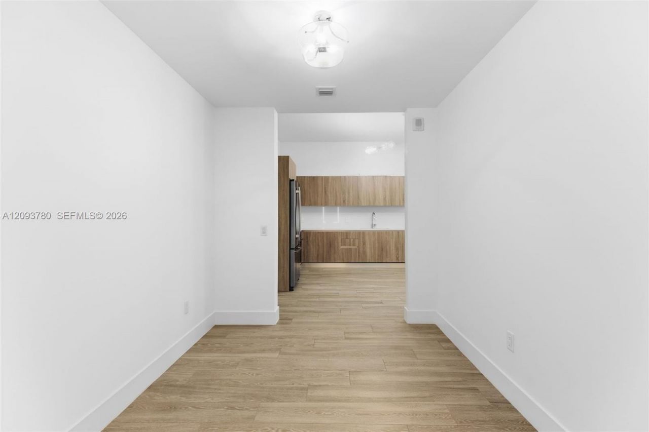 2960 NE 207th St, Unit 1206, Aventura, FL 33180 Photo