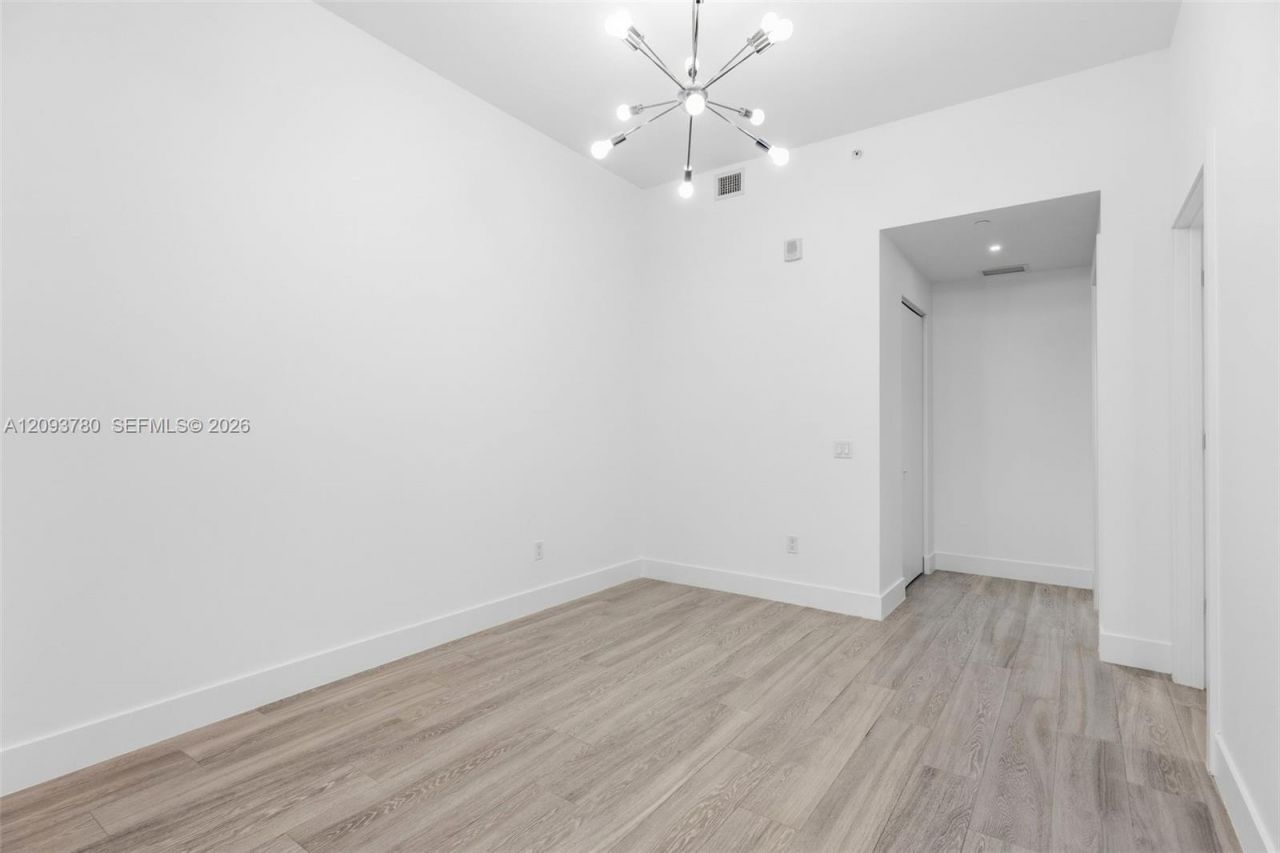 2960 NE 207th St, Unit 1206, Aventura, FL 33180 Photo