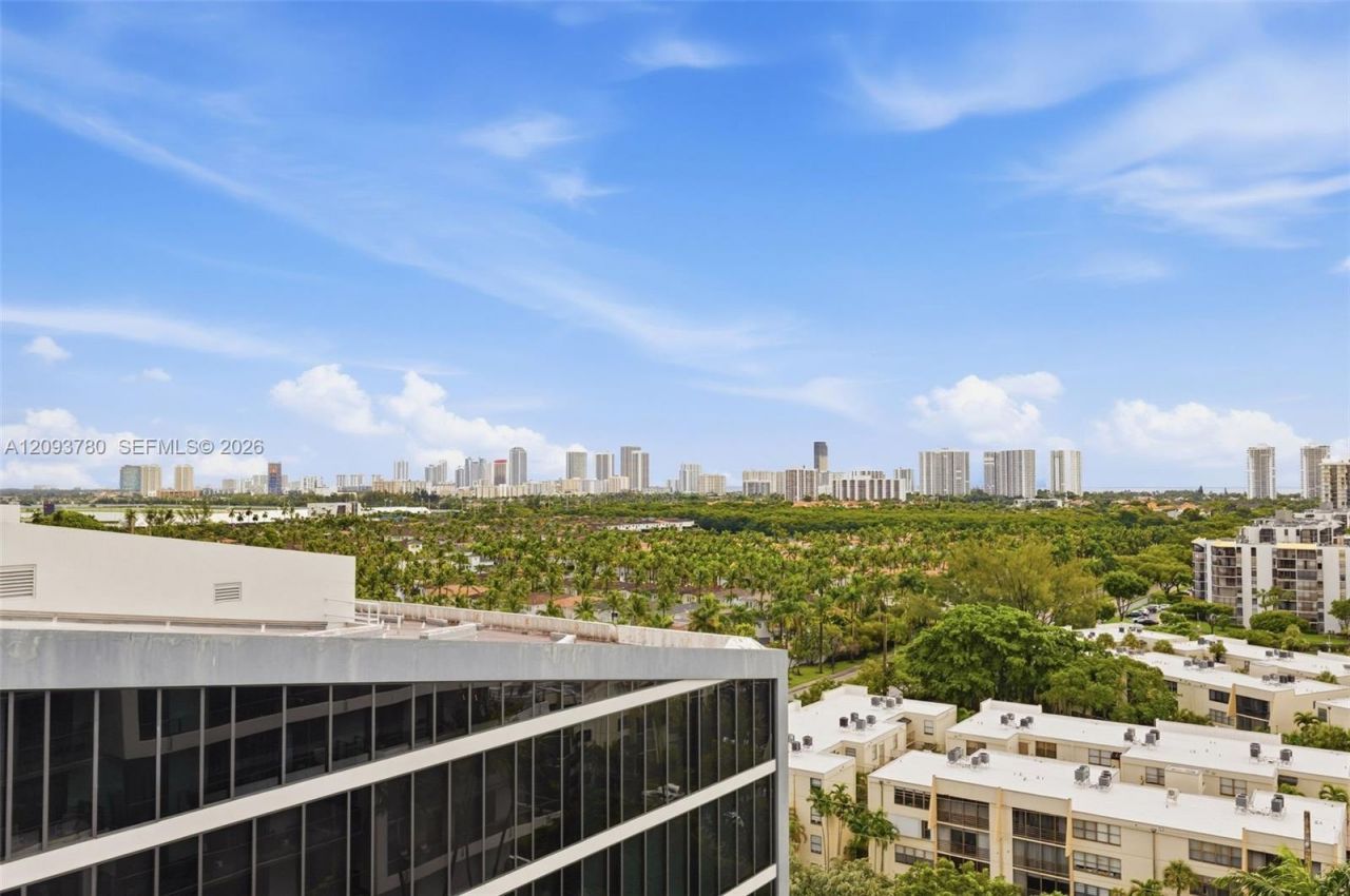 2960 NE 207th St, Unit 1206, Aventura, FL 33180 Photo