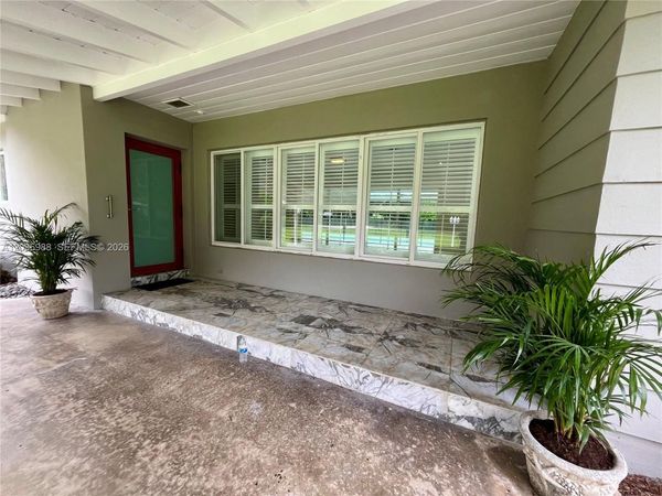 6800 SW 124th St, Pinecrest, FL 33156