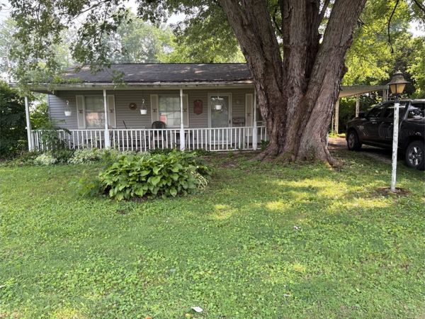 705 North , Attica, IN 47918