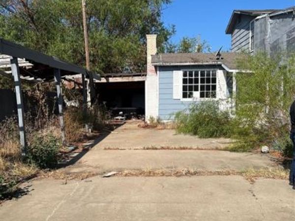 1279 Willow Lane , Denton, TX 76207