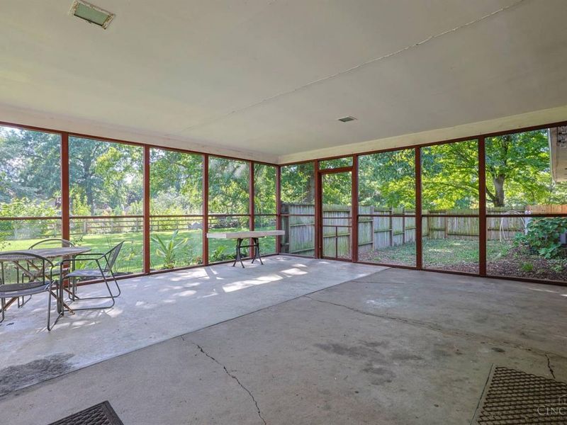 543 Compton Road, Wyoming, OH 45231 Photo 32