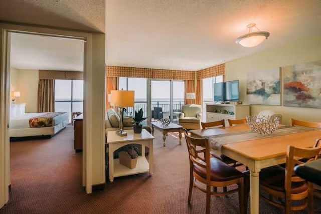 504 N Ocean Blvd.  Photo 5