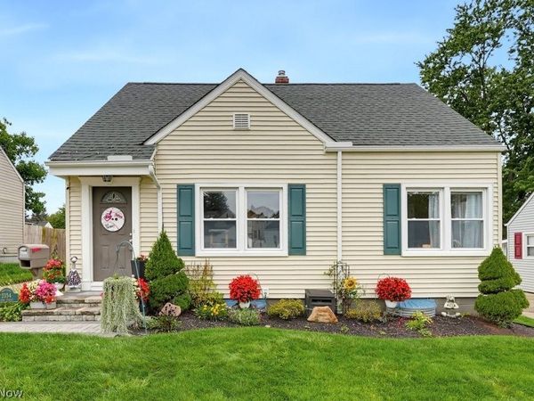 2354 25th Street , Cuyahoga Falls, OH 44223