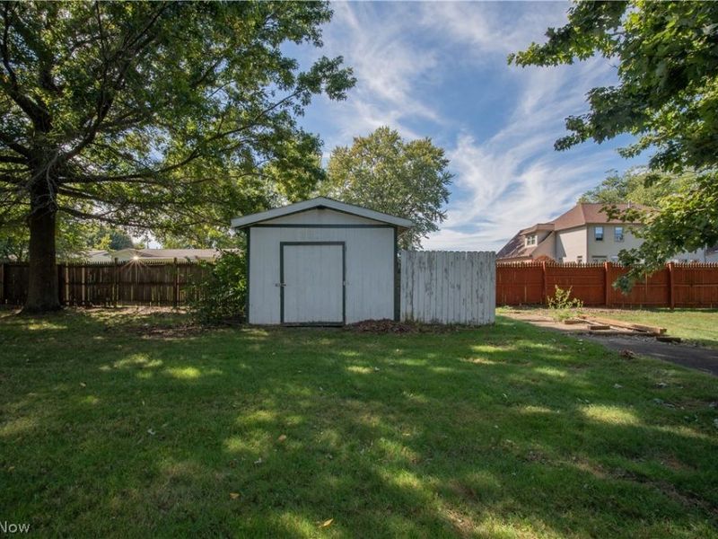 17 Parkview Drive, Conneaut, OH 44030 Photo 22