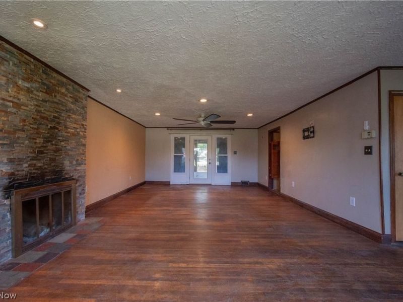 17 Parkview Drive, Conneaut, OH 44030 Photo 8