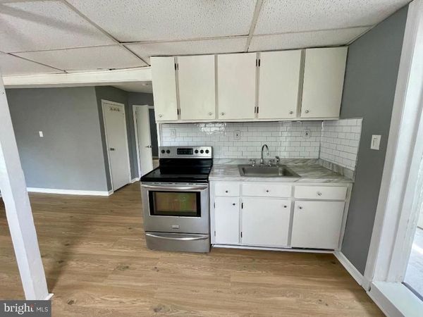 904 MAIN STREET, Unit 2ND FLOOR, CROYDON, PA 19021