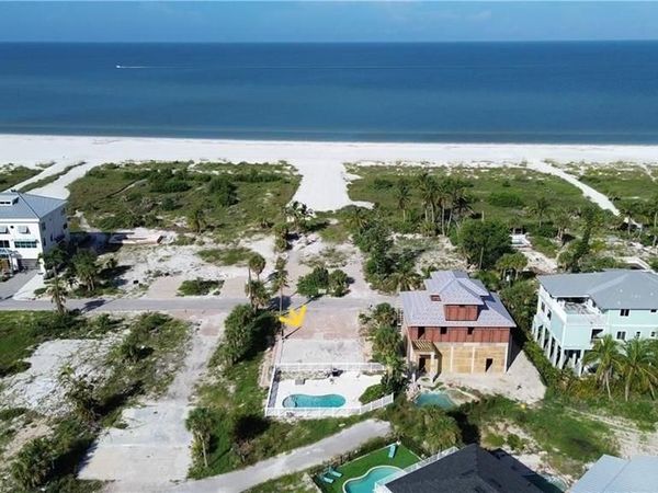 6041 Gulf RD , FORT MYERS BEACH, FL 33931