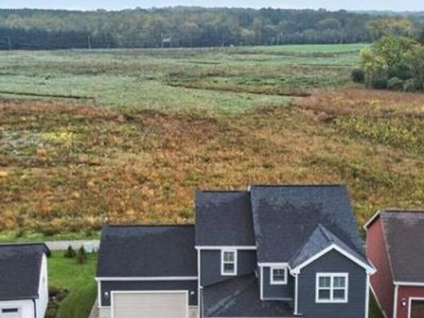2806 Radicchio Drive, Fitchburg, WI 53711