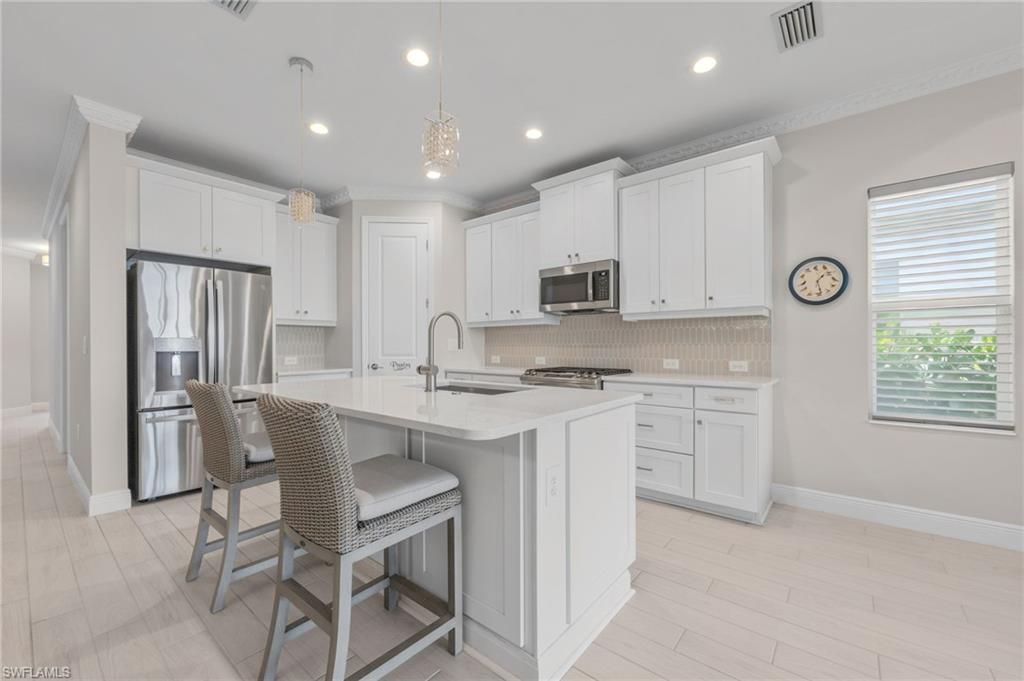 4564 Centaurus Cir, Naples, FL 34120 Photo