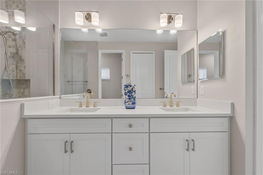 4564 Centaurus Cir, Naples, FL 34120 Photo