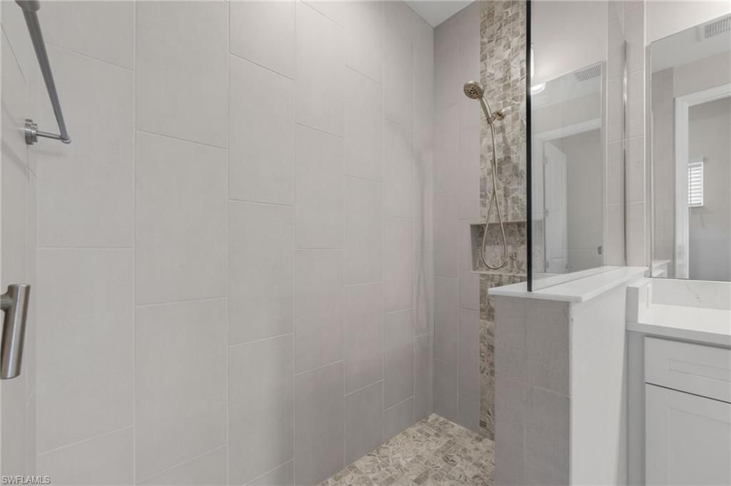 4564 Centaurus Cir, Naples, FL 34120 Photo
