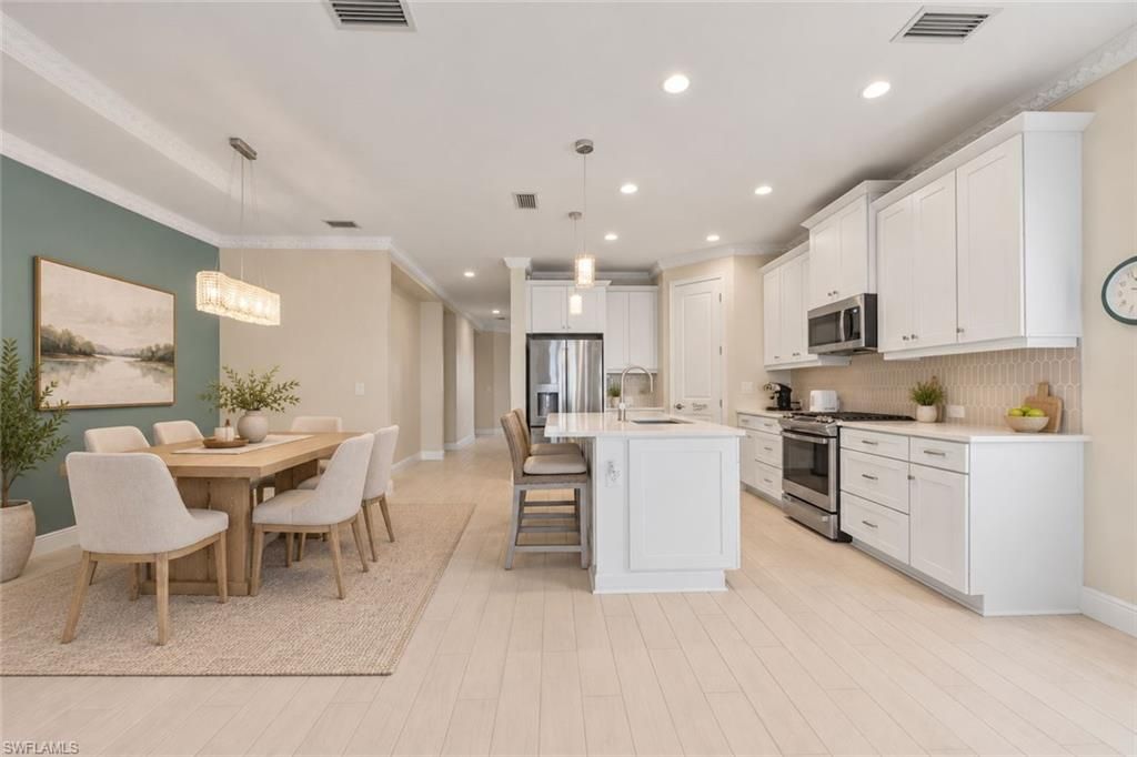4564 Centaurus Cir, Naples, FL 34120 Photo