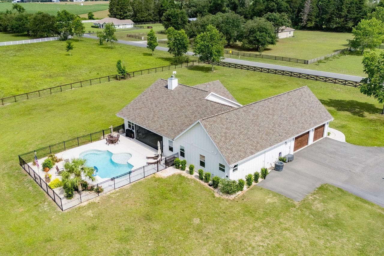 1151 SE 101st Street , Trenton, FL 32693 Photo