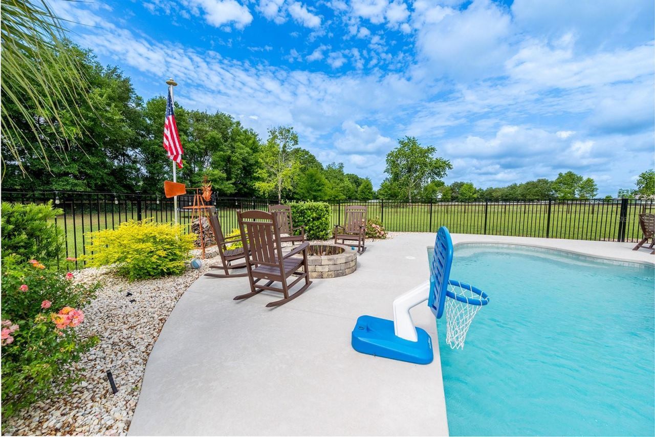 1151 SE 101st Street , Trenton, FL 32693 Photo