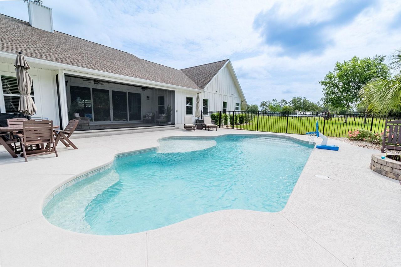 1151 SE 101st Street , Trenton, FL 32693 Photo
