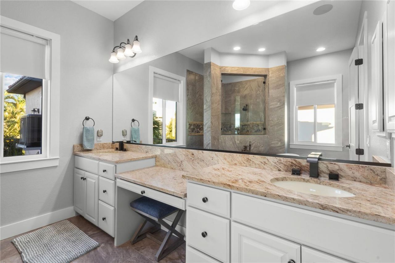 107 Sunset Drive, Nokomis, FL 34275 Photo