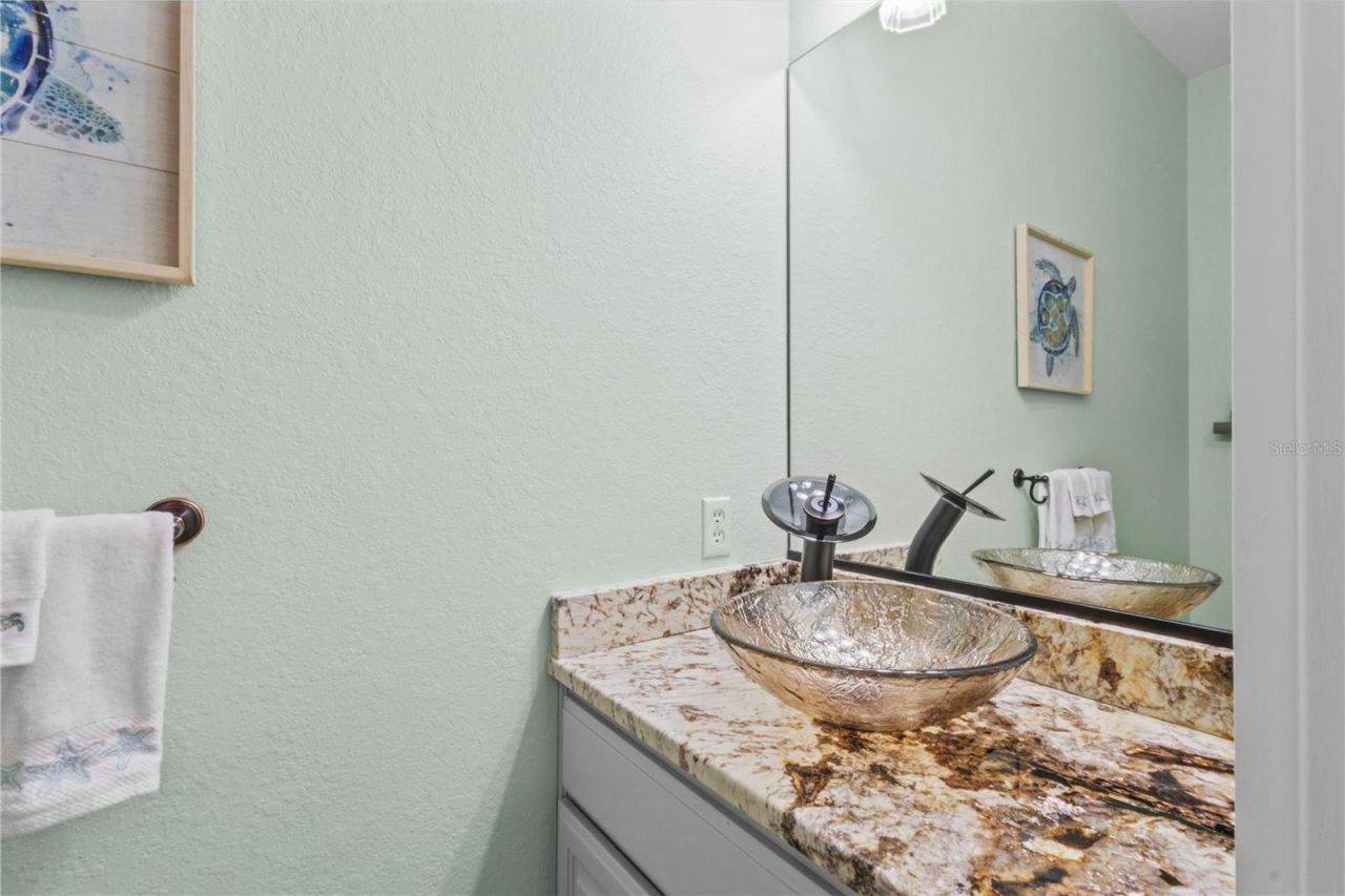 107 Sunset Drive, Nokomis, FL 34275 Photo
