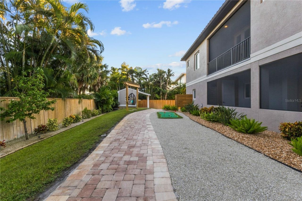 107 Sunset Drive, Nokomis, FL 34275 Photo