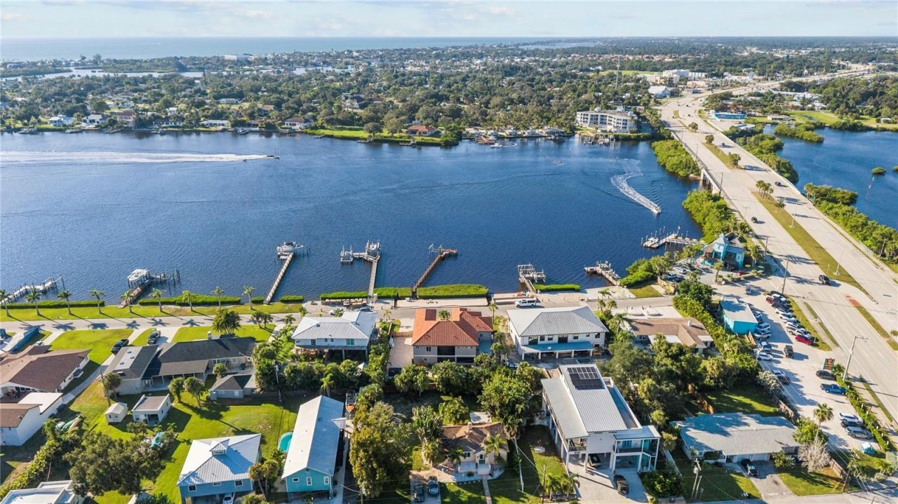 107 Sunset Drive, Nokomis, FL 34275 Photo