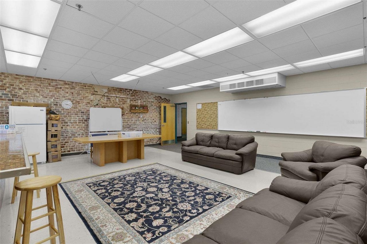 1019 W Main Street, Leesburg, FL 34748 Photo