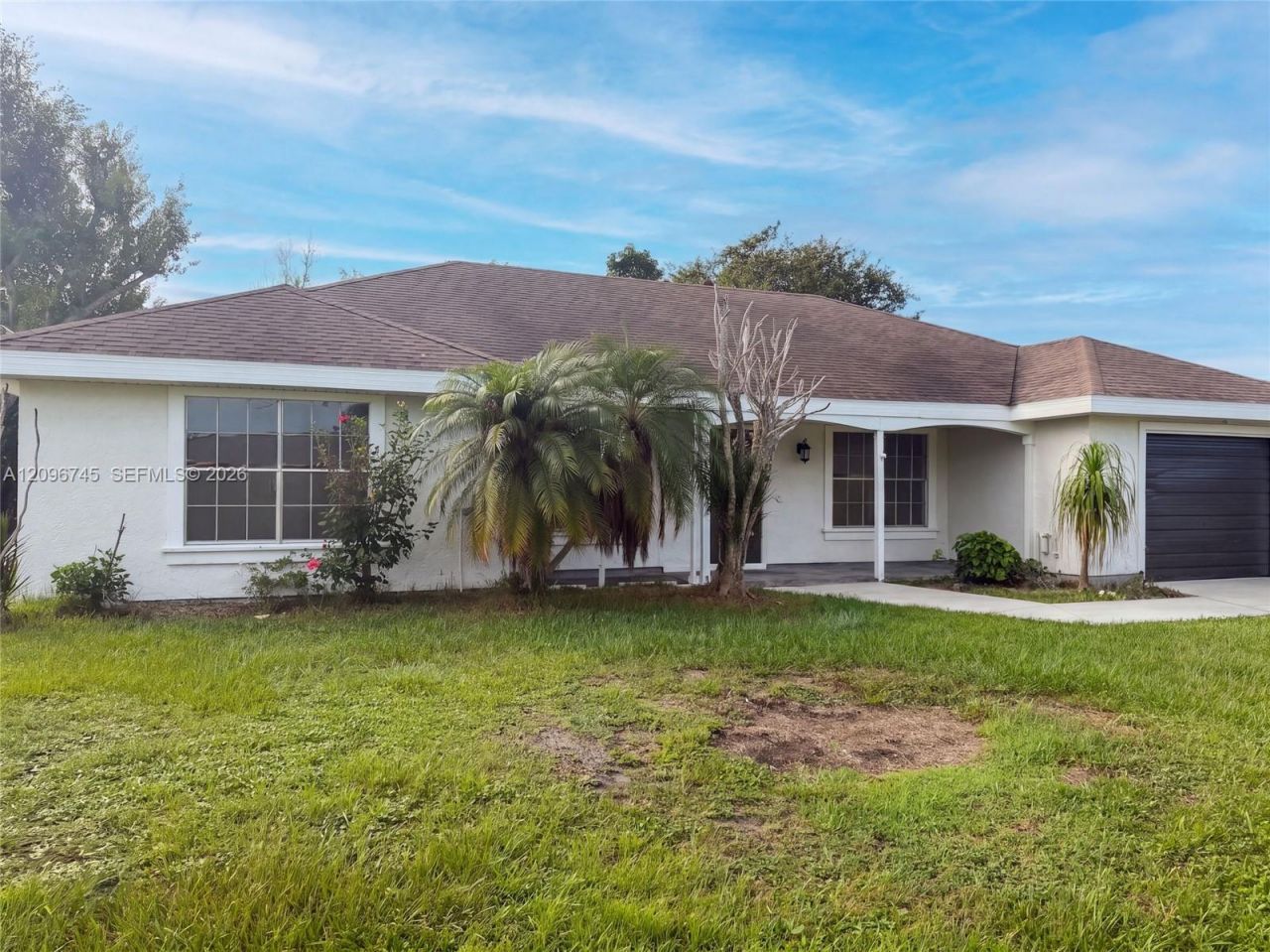 1832 SE Wexford Ct , Port Saint Lucie, FL 34952 Photo