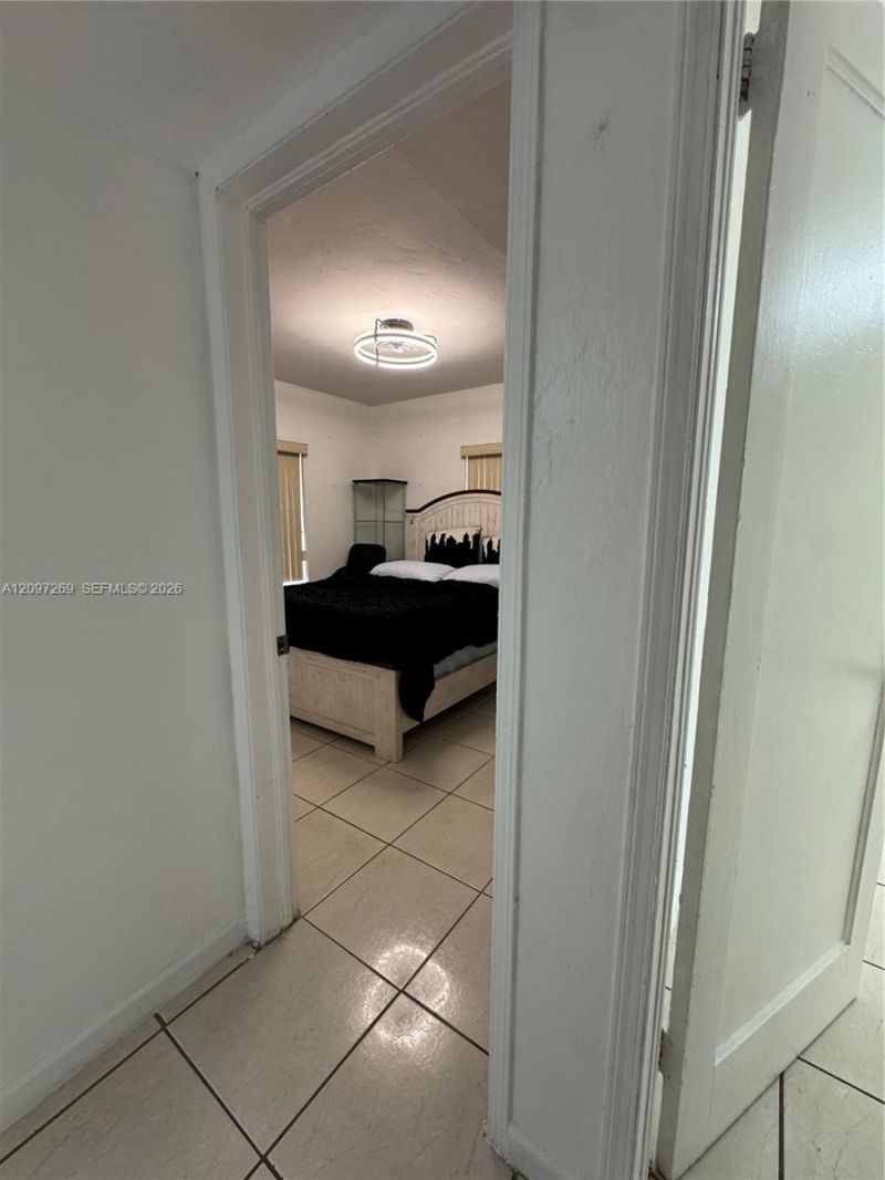 258 E 46th St, Hialeah, FL 33013 Photo