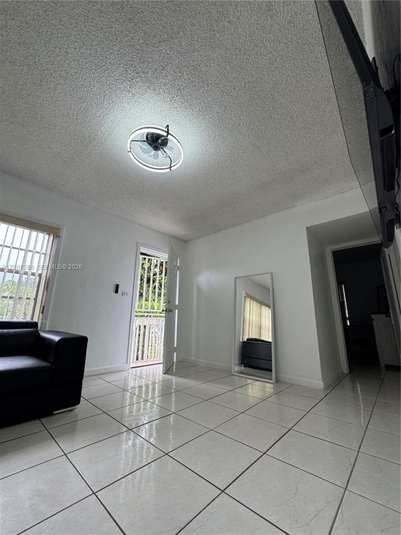 258 E 46th St, Hialeah, FL 33013 Photo