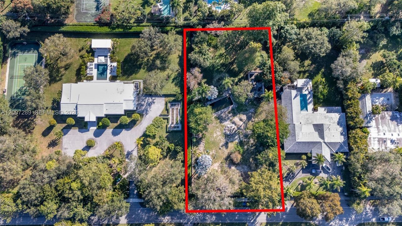 6300 SW 104th St, Pinecrest, FL 33156 Photo