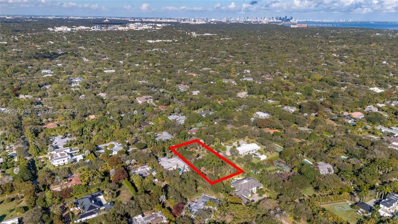 6300 SW 104th St, Pinecrest, FL 33156 Photo